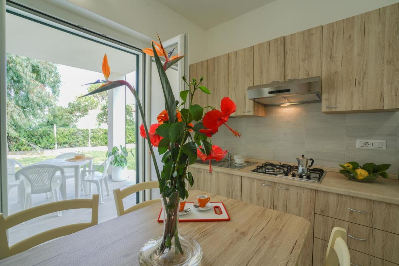 Villaggio Residence Emmesse Дзамброне Екстериор снимка