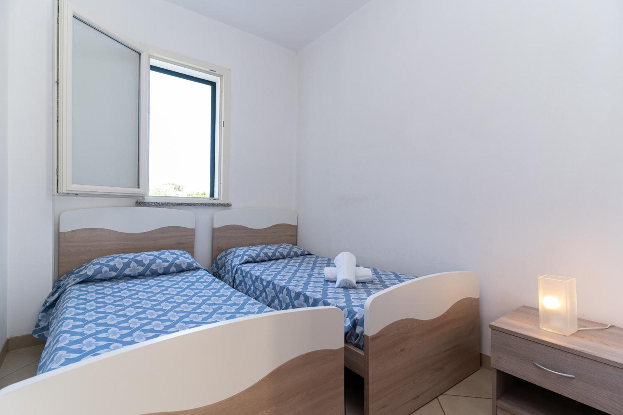 Villaggio Residence Emmesse Дзамброне Екстериор снимка